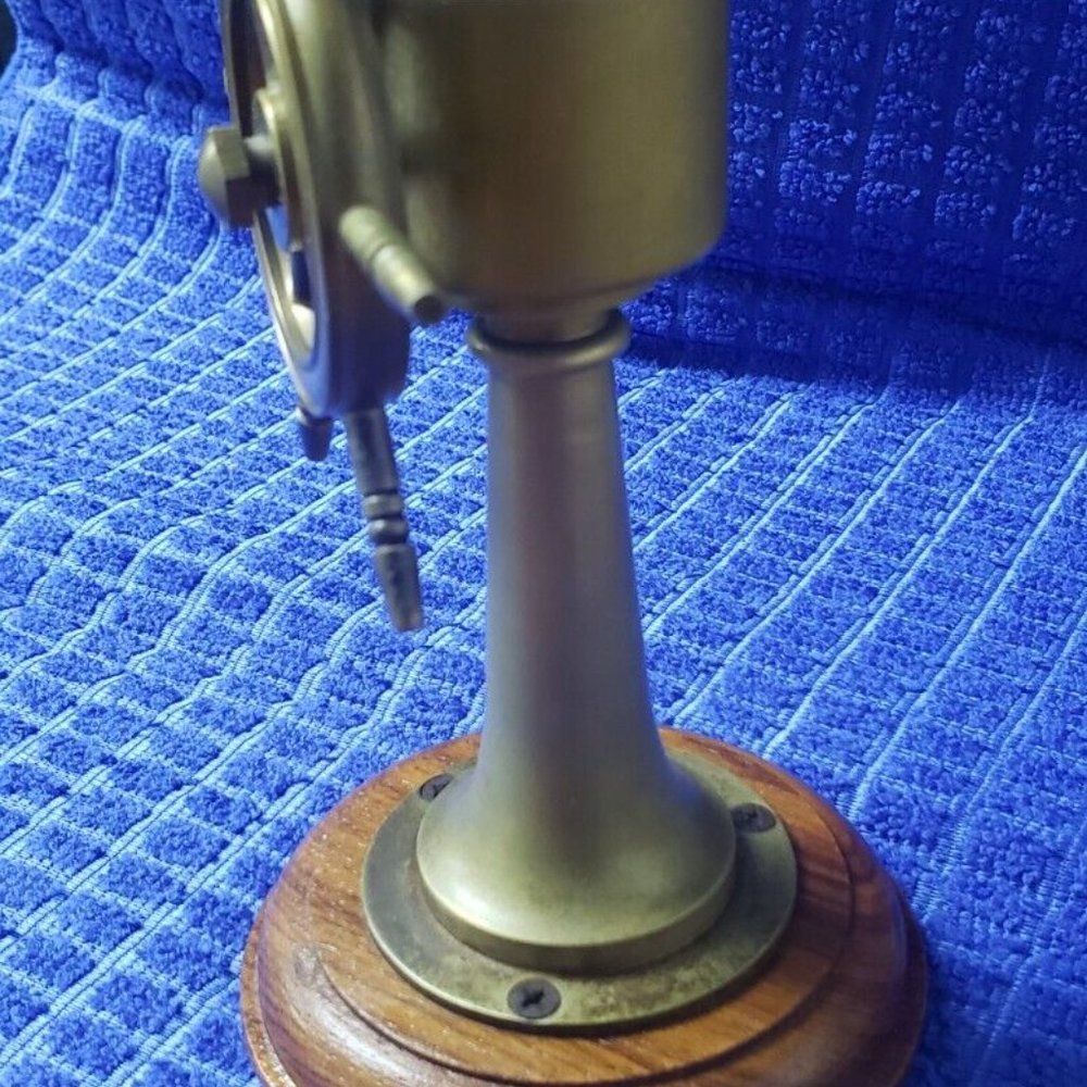 VINTAGE GERMANY DESK PIECE NAVAL BINNACLE AND SHIP’S WHEEL - Picture 2 of 12